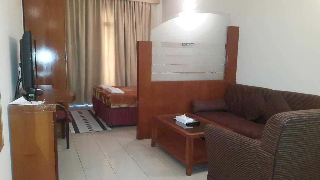 Al Raien Hotel Apartment Dubai Zimmer foto